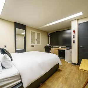 bulgwang-3s-hotel.hotels-seoul.net/
