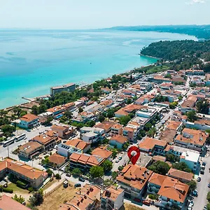 Kokkos Brothers 2*, Kallithea (Chalkidiki) Yunanistan